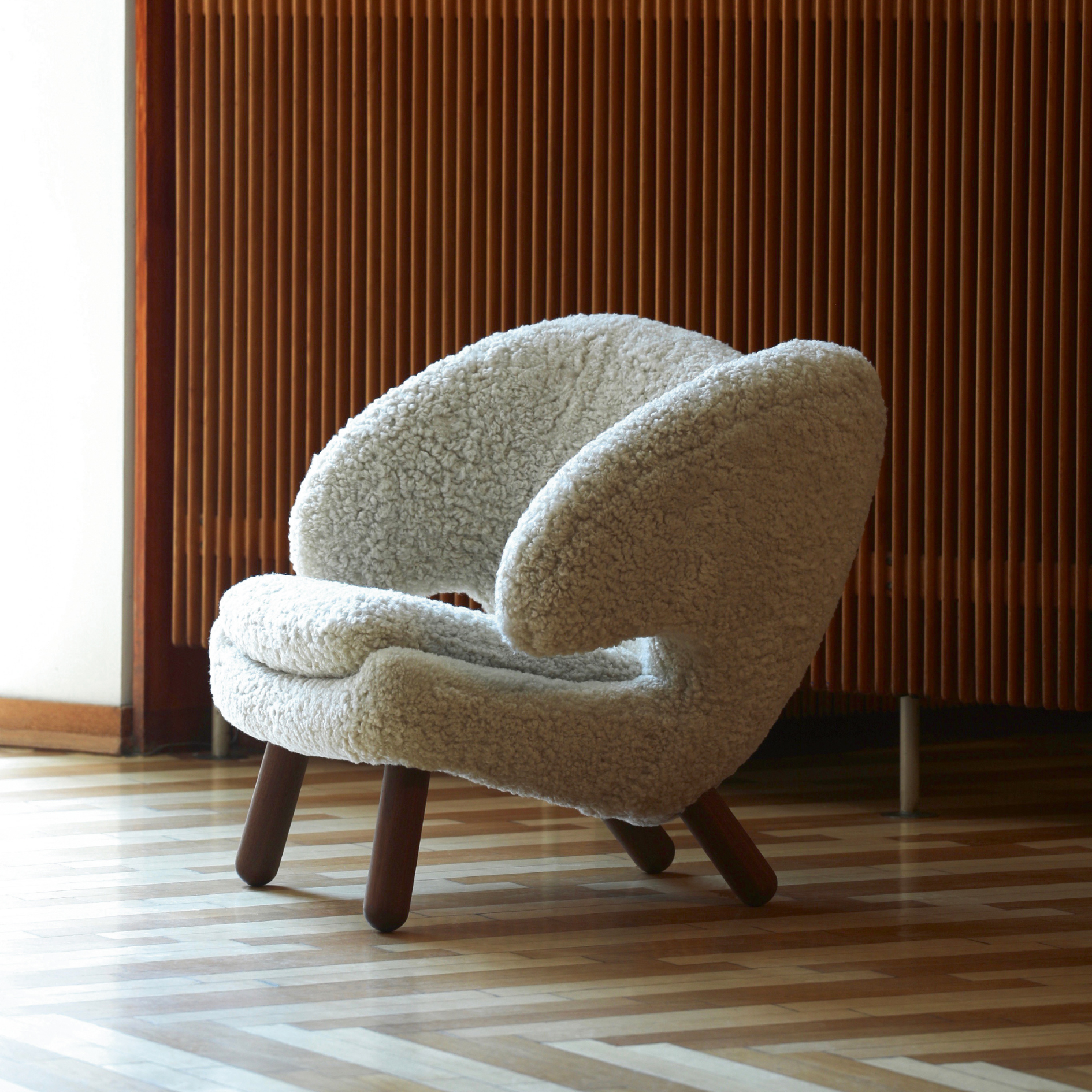 The Pelican Chair Sheepskin